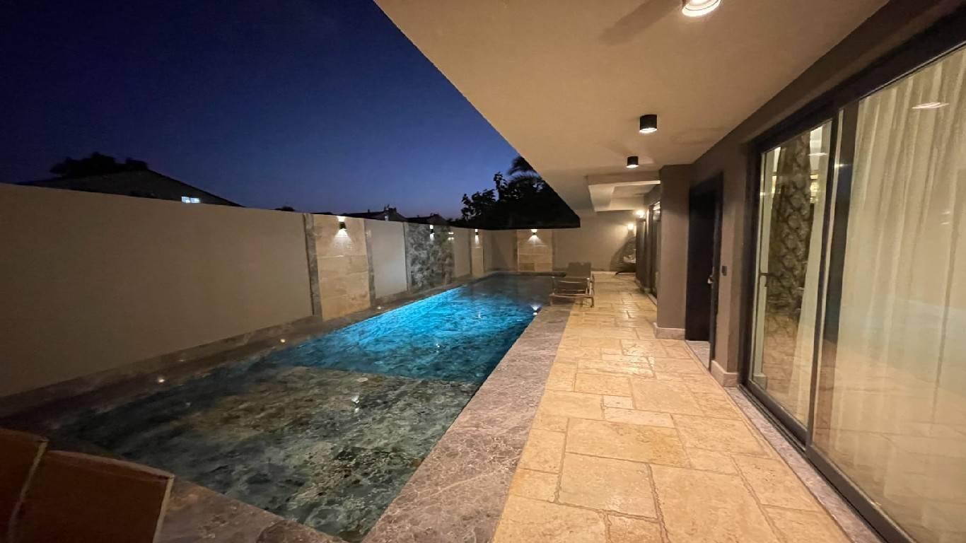 Fethiye Akarca'da Merkezi Konumda, Özel Havuzlu, Jakuzili Villa-39138