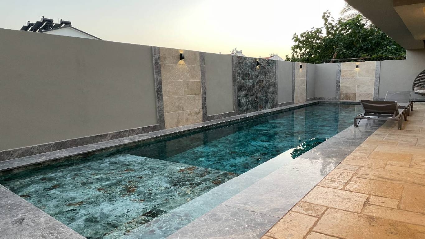 Fethiye Akarca'da Merkezi Konumda, Özel Havuzlu, Jakuzili Villa