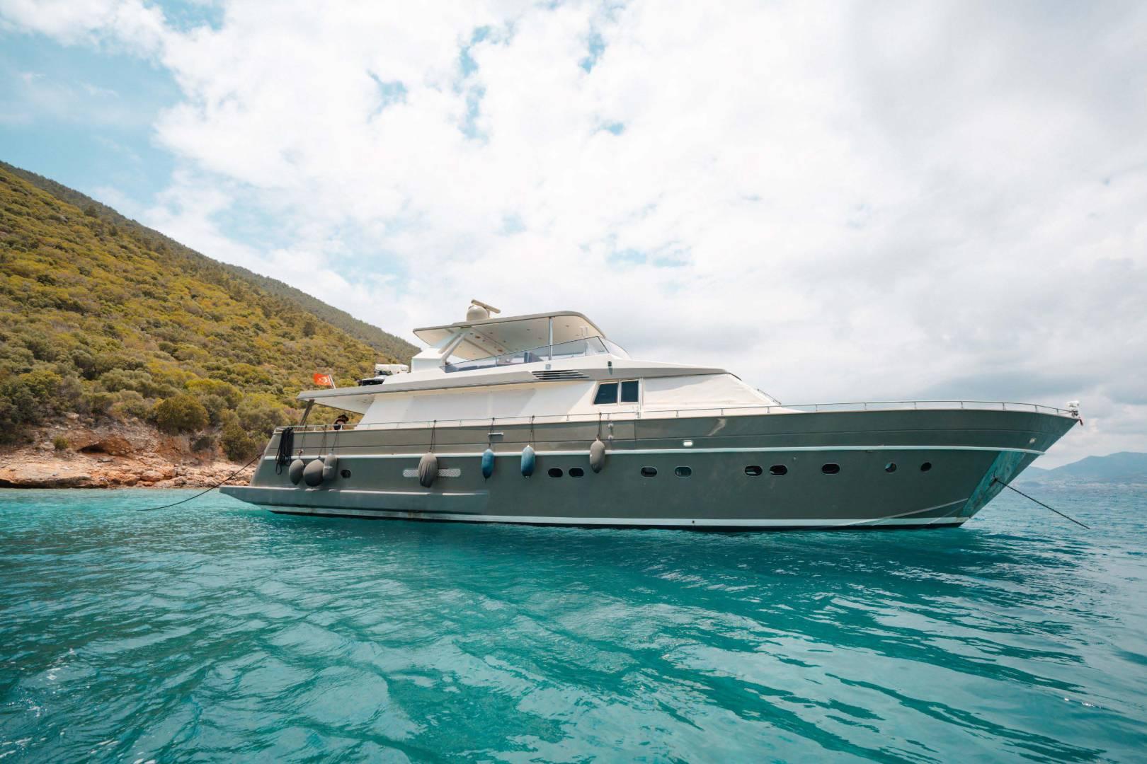 Muğla Bodrum'da Geniş Ailelere Uygun, Lüks Tasarımlı, Şık Gulet-43163