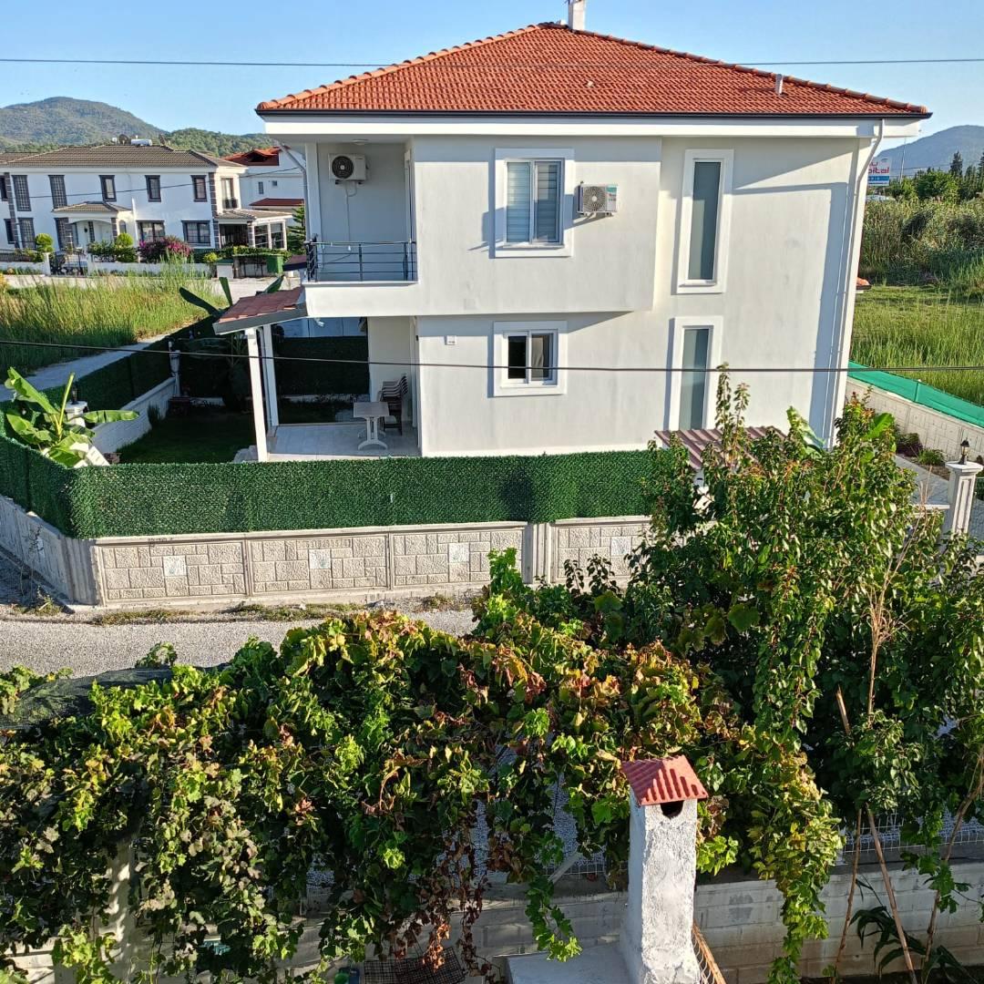Muğla Dalaman'da Geniş Alanlara Sahip, Özel Havuzlu, Lüks Villa-43740
