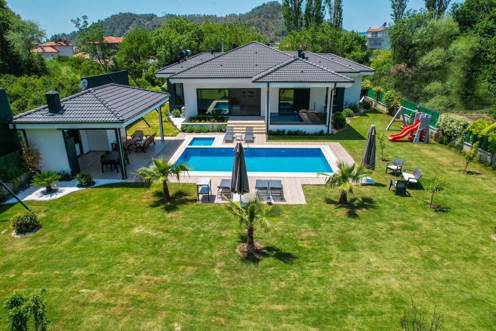 Muğla Dalaman'da Kalabalık Ailelere Uygun, Özel Havuzlu, Kiralık Villa