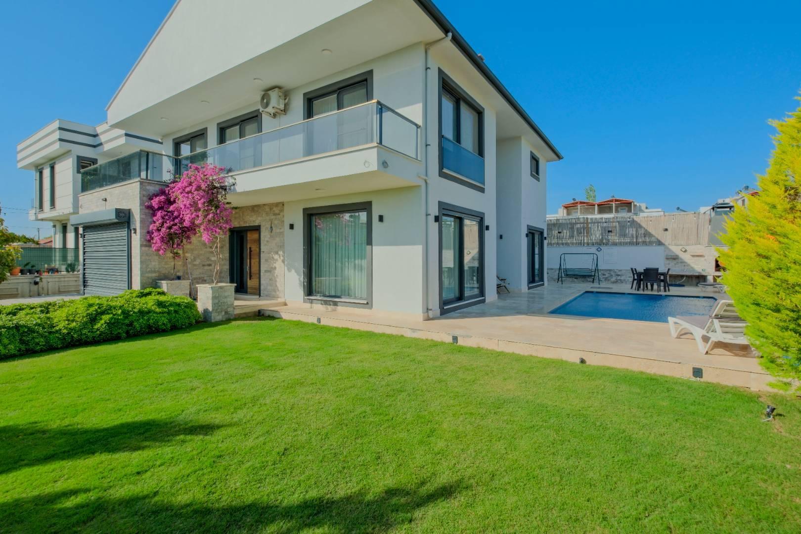 Muğla Dalaman'da Doğa Manzaralı, Özel Havuzlu, Modern Villa-20141