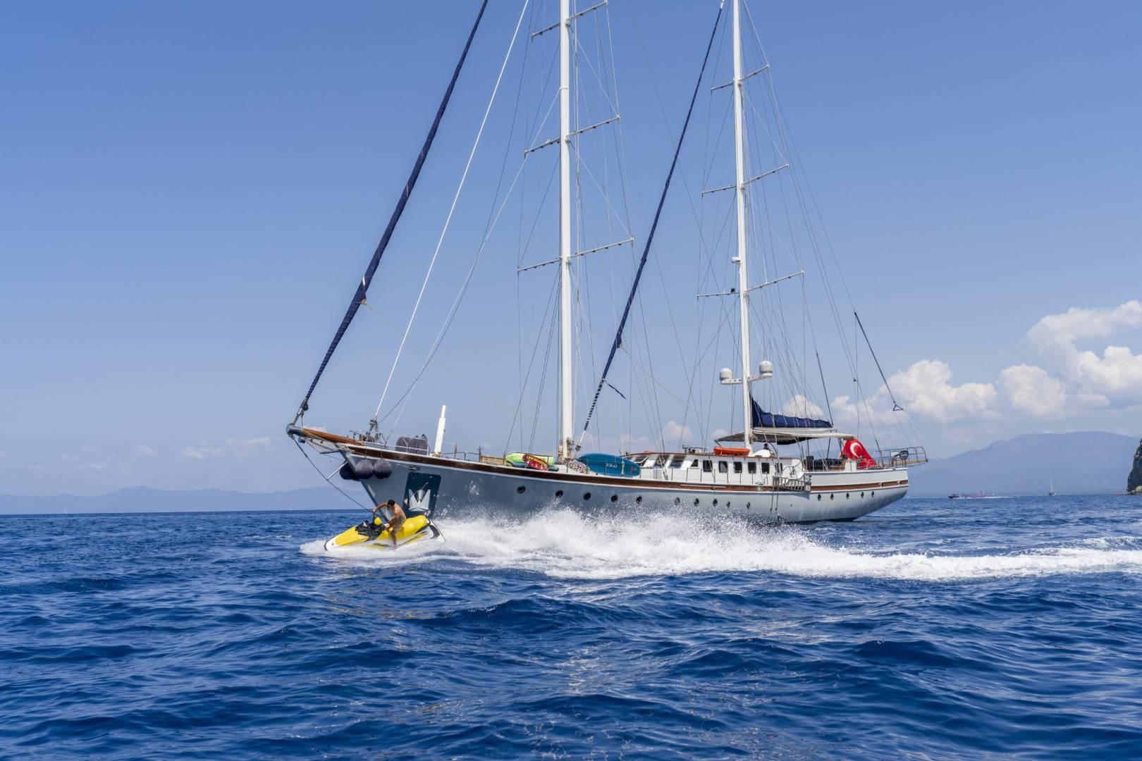 Muğla Fethiye'de Kalabalık Gruplara Uygun, 38 Metre, Şık Gulet-41268