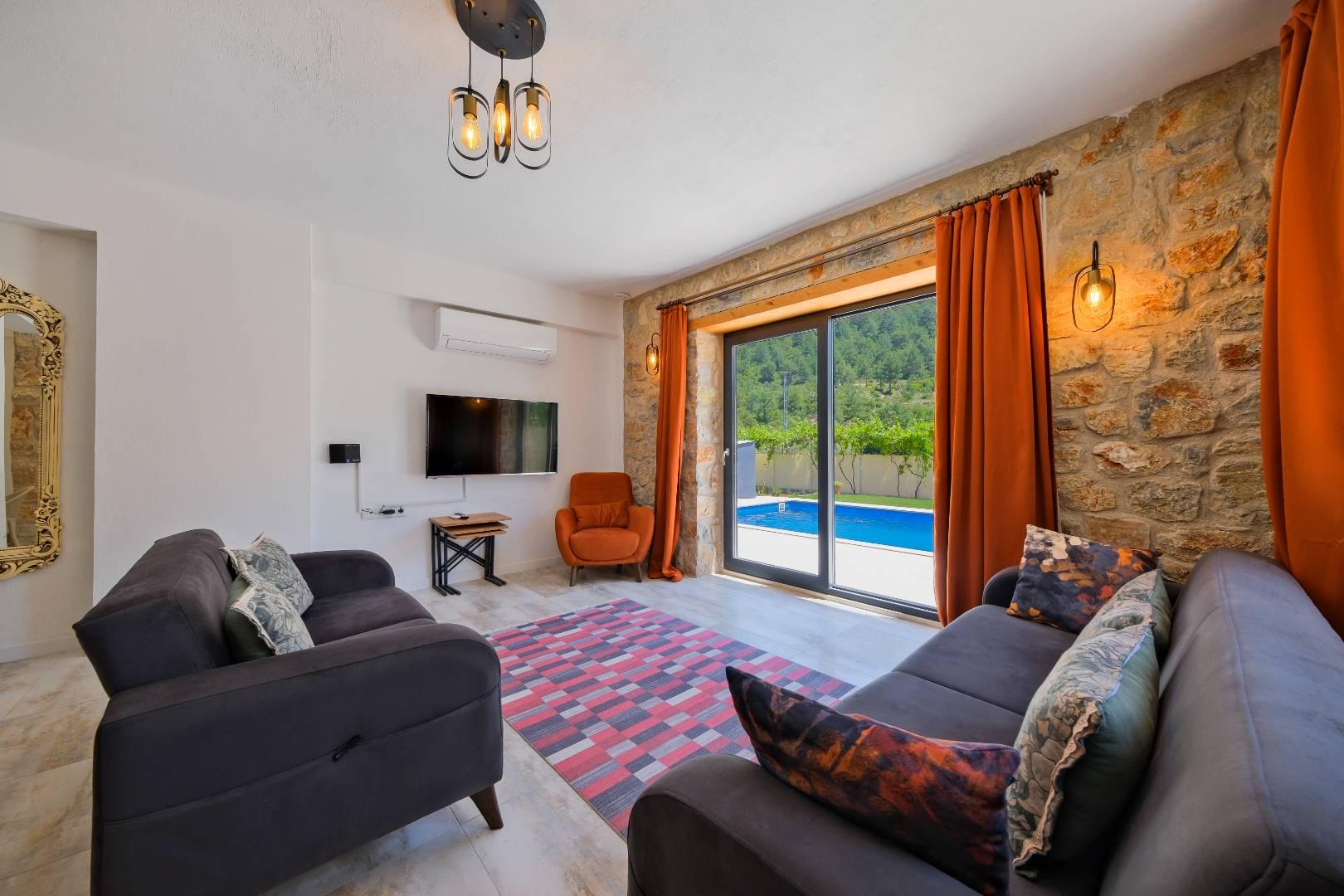 Fethiye'de Yeşillikler İle Dolu Doğada, Özel Havuzlu, Konforlu Villa-36435