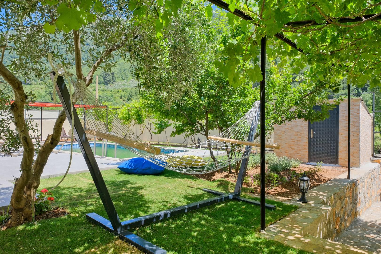 Fethiye Kızılbel'de Huzurlu Doğada, Özel Havuzlu, Modern Villa-38217
