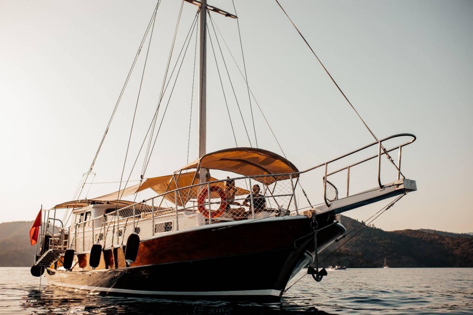 Muğla Göcek'te Muhteşem Maviliklere Açılmak İçin, Lüks Kiralık Gulet