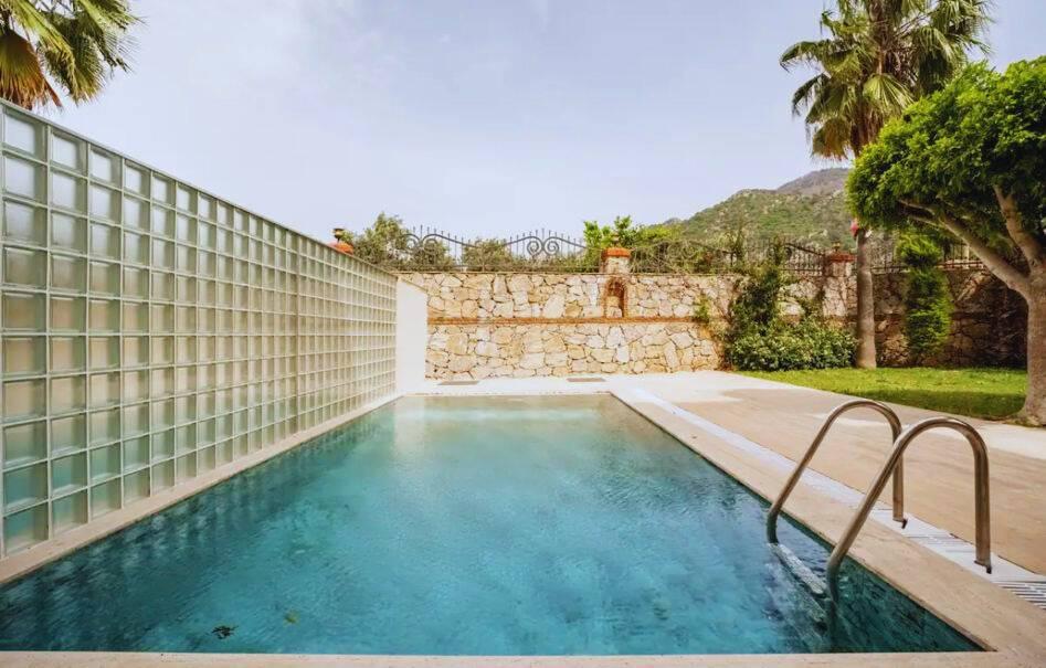 Muğla Marmaris'te Doğayla Baş Başa, Özel Havuzlu, Şık Villa-43768