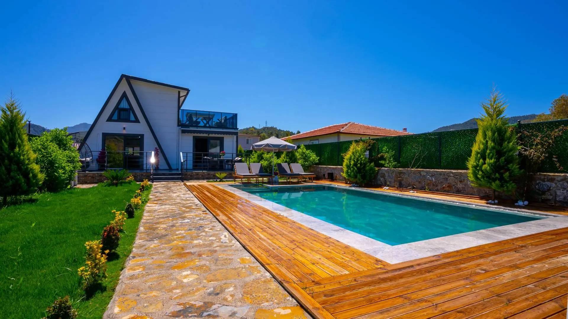 Muğla Marmaris'te Harika Doğada, Isıtmalı Havuzlu, Şık Bungalov-34959