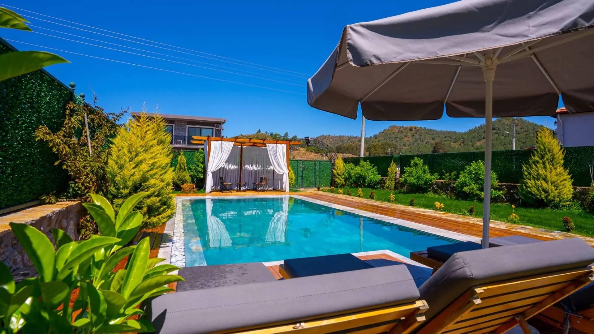 Muğla Marmaris'te Harika Doğada, Isıtmalı Havuzlu, Şık Bungalov-34959