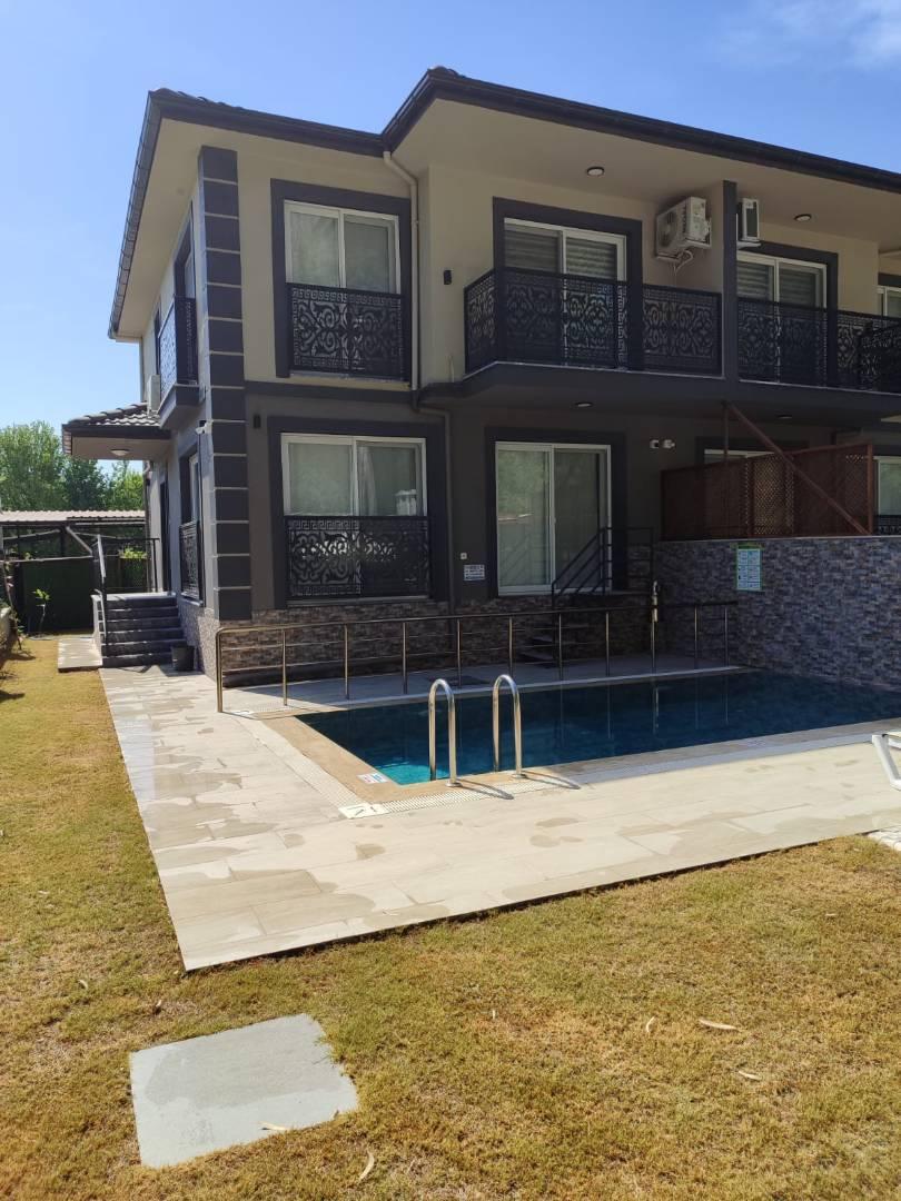 Muğla Ortaca'da Şehrin Gürültüsünden Uzak, Özel Havuzlu, 4+1 Villa-42043