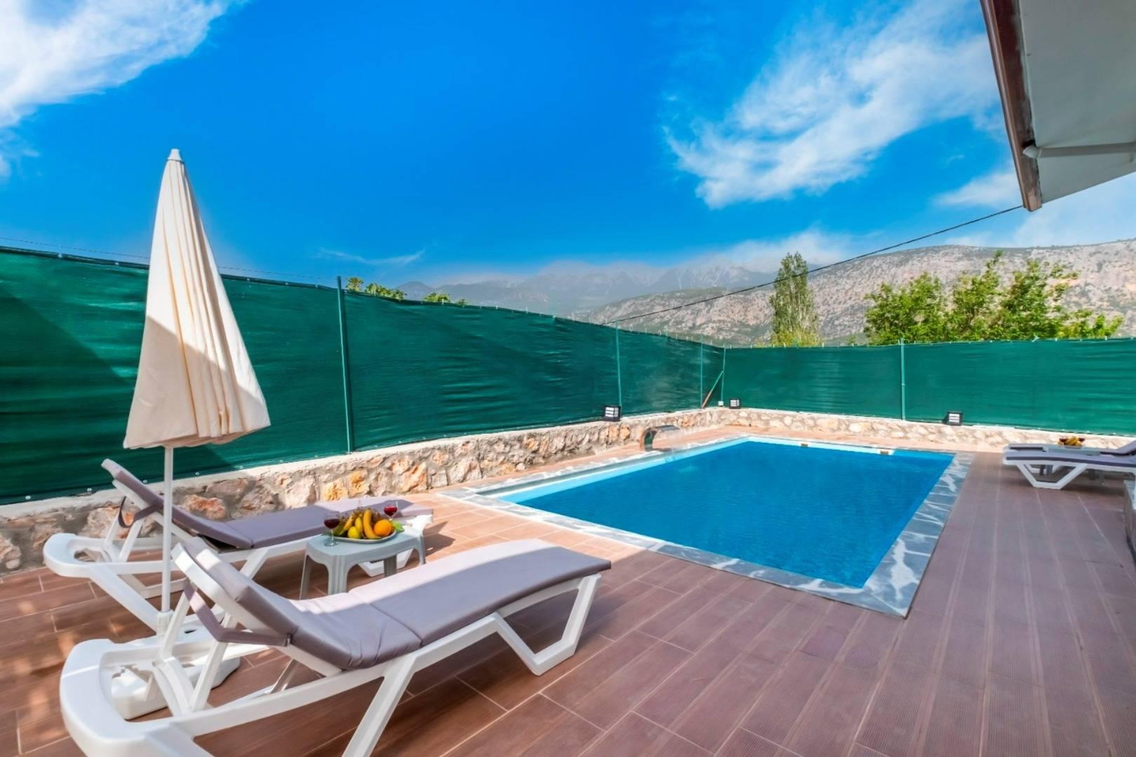 Muğla Seydikemer'de Çekirdek Ailelere Uygun, Özel Havuzlu, Ferah Villa-41565