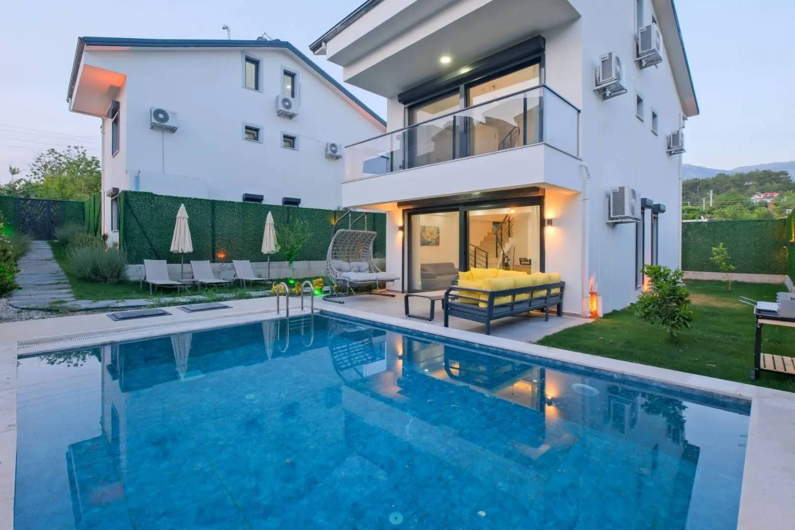 Muğla Seydikemer'de Doğa İçerisinde, Özel Havuzlu, 6 Kişilik Villa