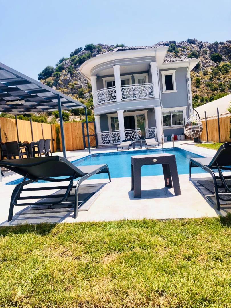 Muğla Seydikemer'de Doğa İçerisinde, Özel Havuzlu, Modern Villa -42575