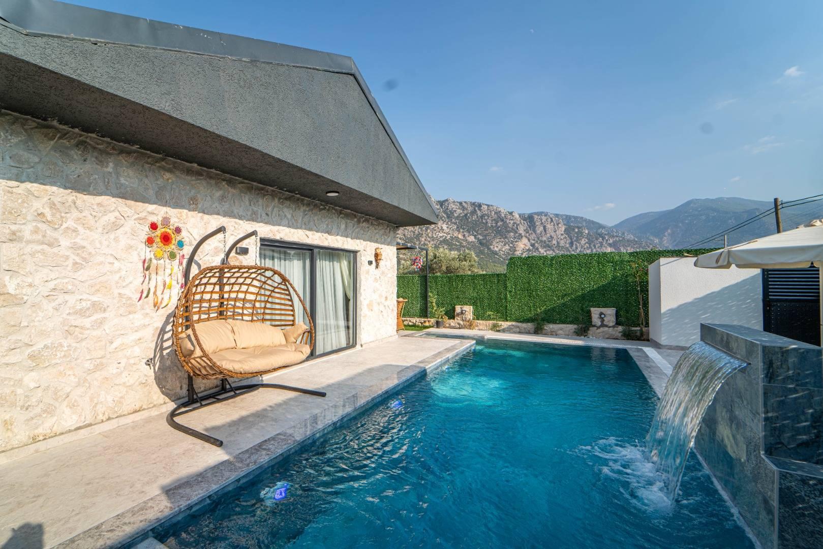 Muğla Seydikemer'de Gözlerden Uzak Konumda, Özel Havuzlu, 2+1 Villa-43668