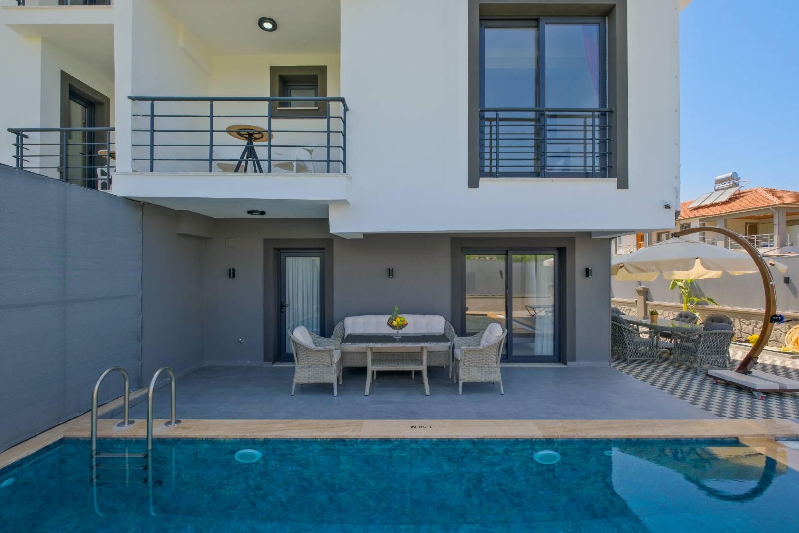 Muğla Seydikemer'de Kalabalık Ailelere Uygun, Özel Havuzlu, İkiz Villa-41404