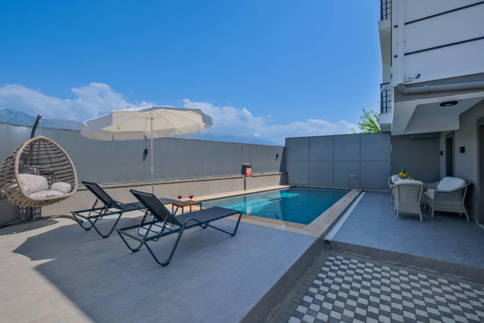 Muğla Seydikemer'de Kalabalık Ailelere Uygun, Özel Havuzlu, İkiz Villa-41404