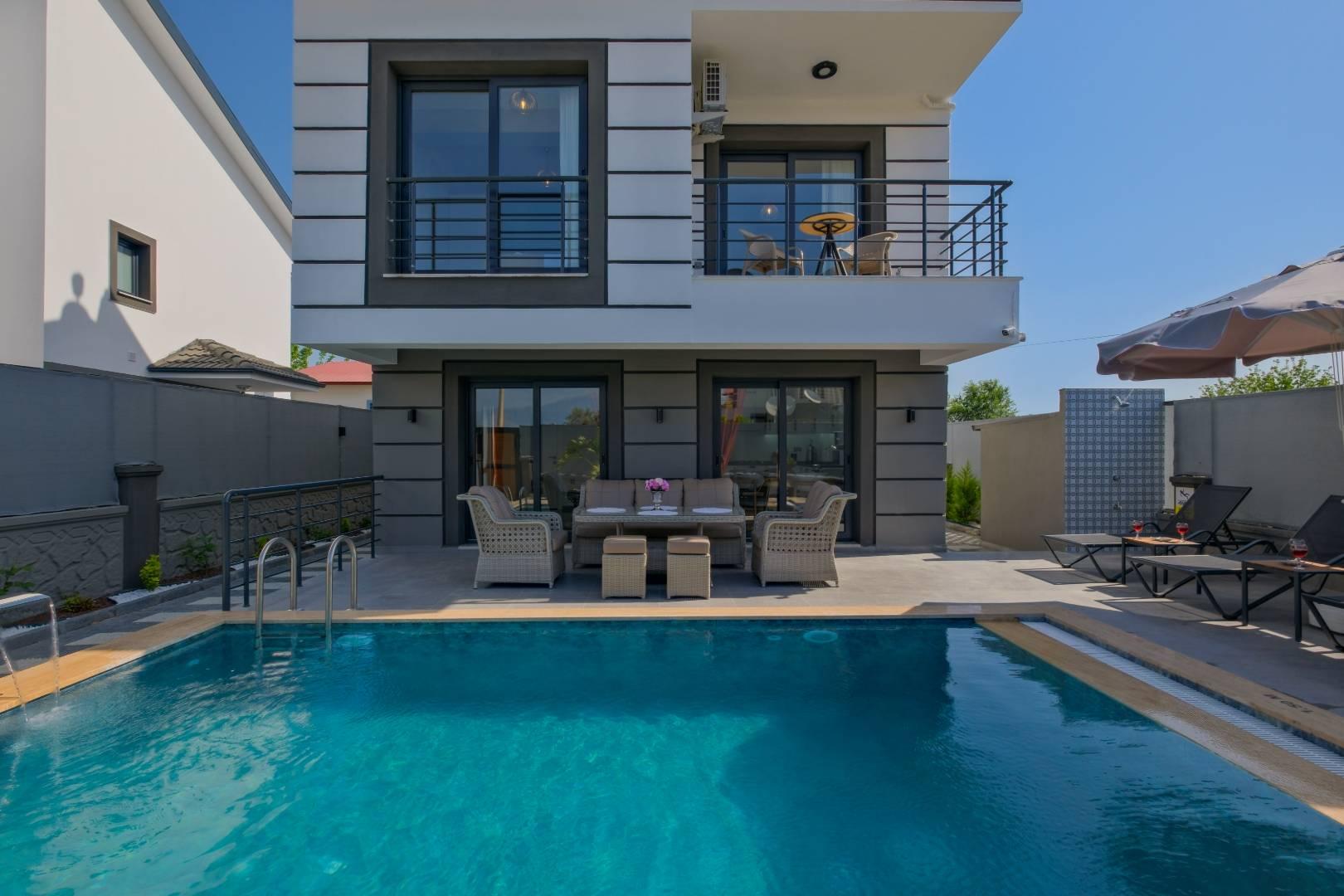 Muğla Seydikemer'de Sakin Konumda, Özel Havuzlu, Ferah Villa-41406