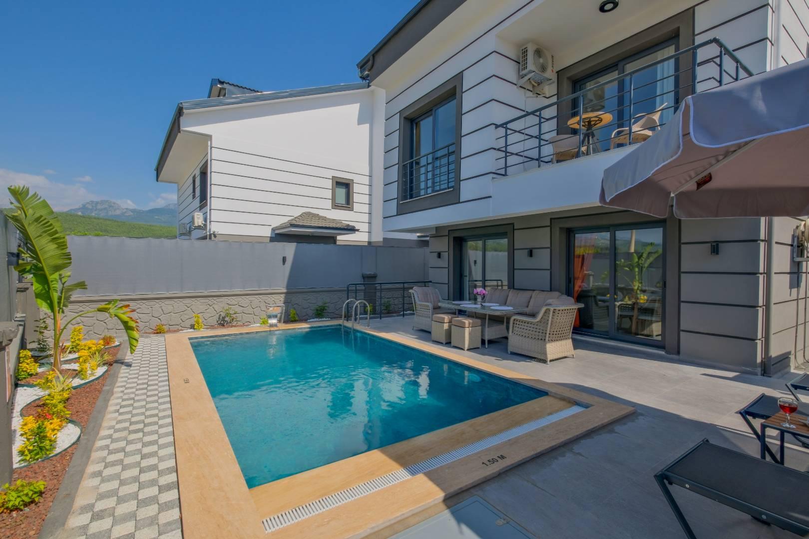 Muğla Seydikemer'de Sakin Konumda, Özel Havuzlu, Ferah Villa-41406