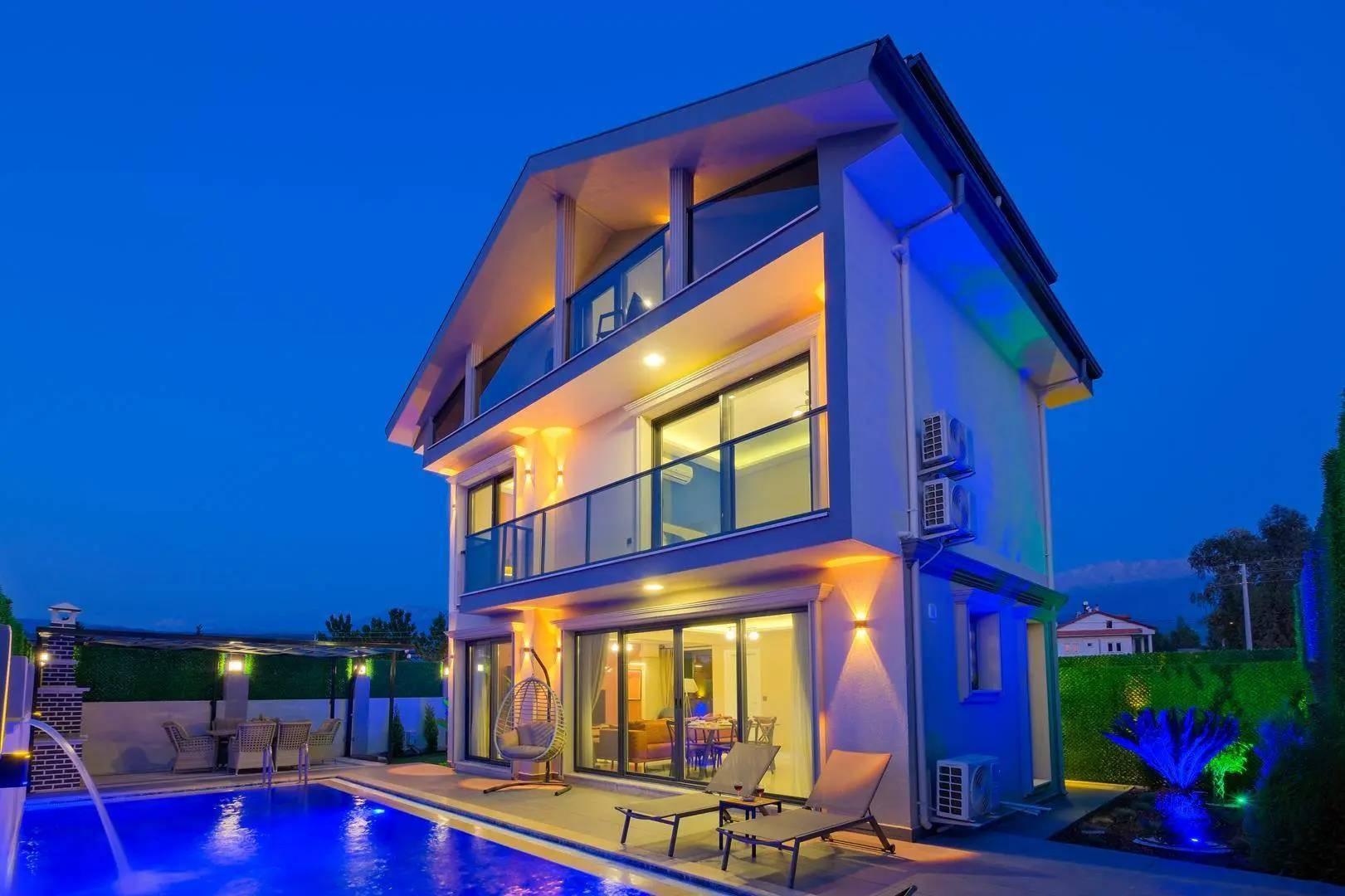 Muğla Seydikemer'de Elverişli Konumda, Özel Havuzlu, Lüks Villa-41569