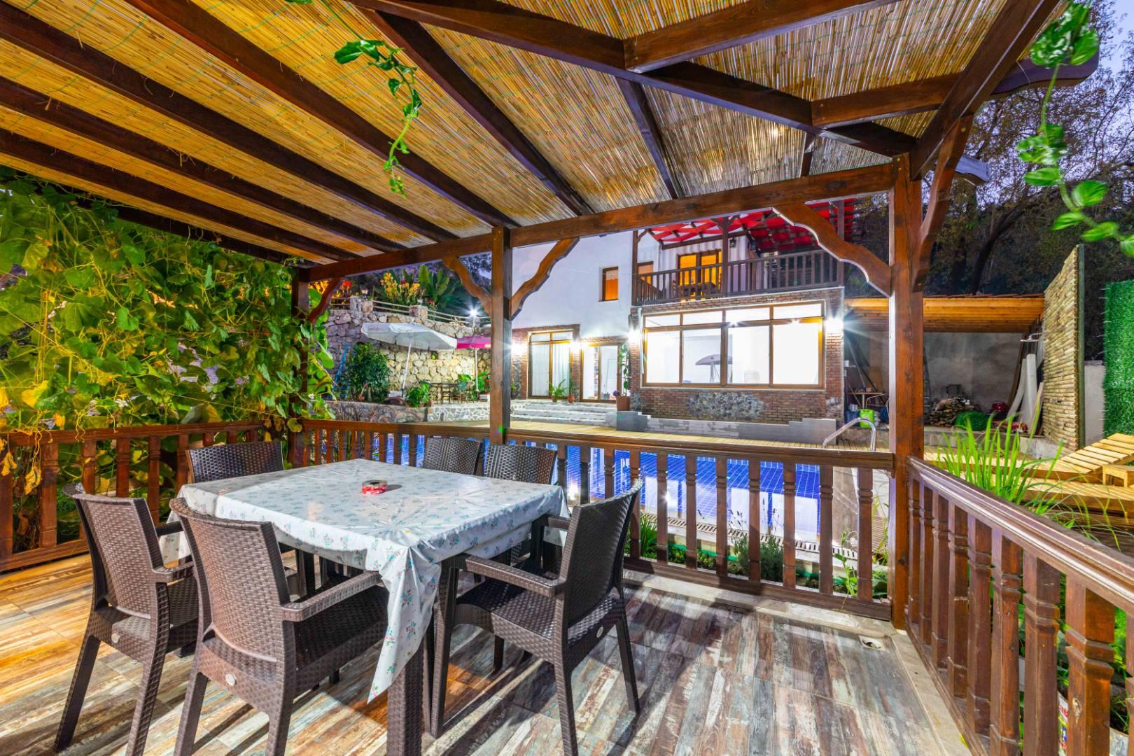 Muğla Ula'da Geniş Ailelere Uygun, Özel Havuzlu, Konforlu Villa-43767