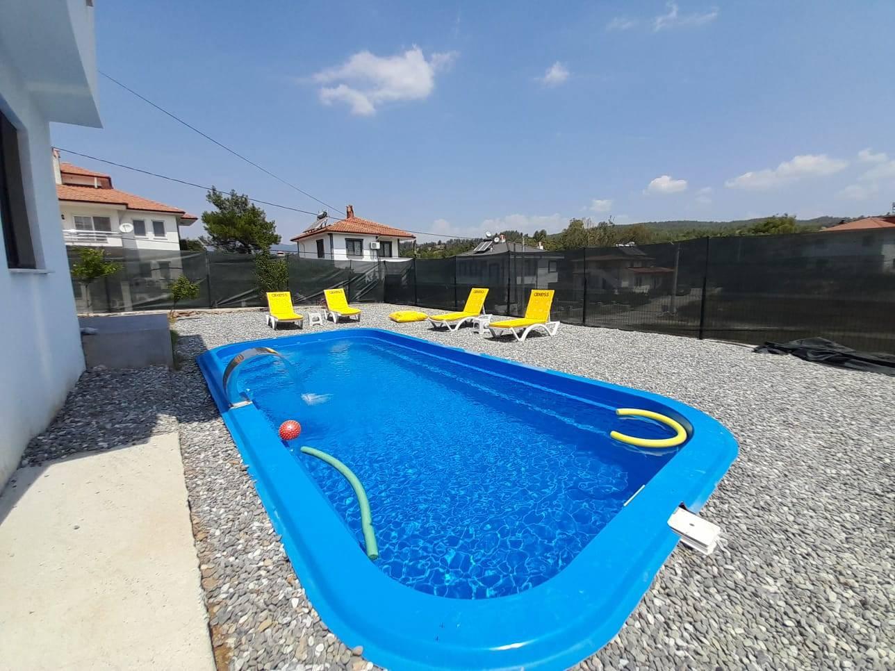 Muğla Ula'da Sakin Konumda, Huzurlu, Geniş Bahçeli Tatil Evi-42570