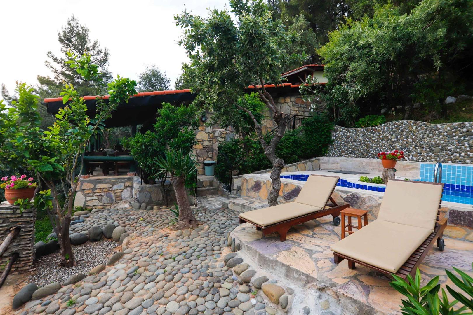 Muğla Ula'da Şehrin Gürültüsünden Uzak, Özel Havuzlu, Kiralık Villa-43759
