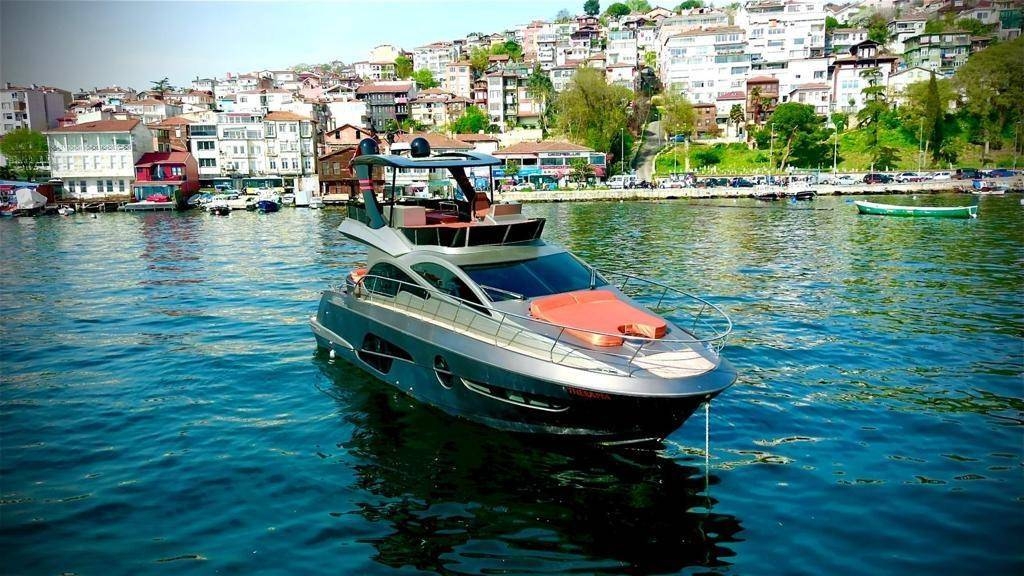 Muğla'da Göcek Çıkışlı, Eşsiz Mavilikte, Konforlu Kiralık Motoryat