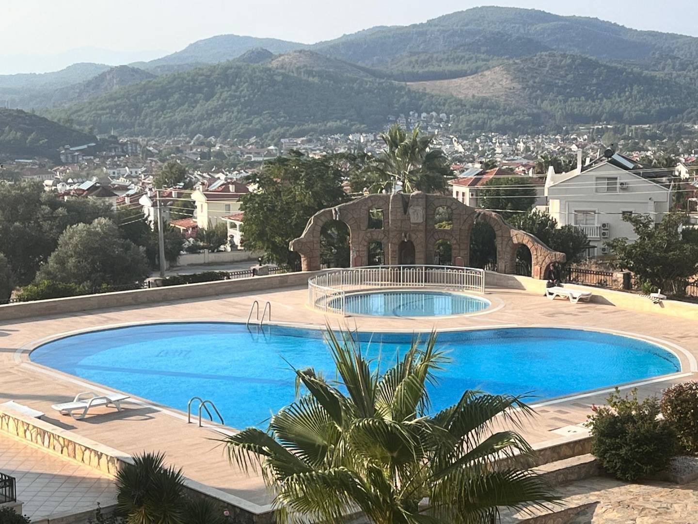 Fethiye Ölüdeniz'de Site İçerisinde, Ortak Havuzlu, Modern Daire