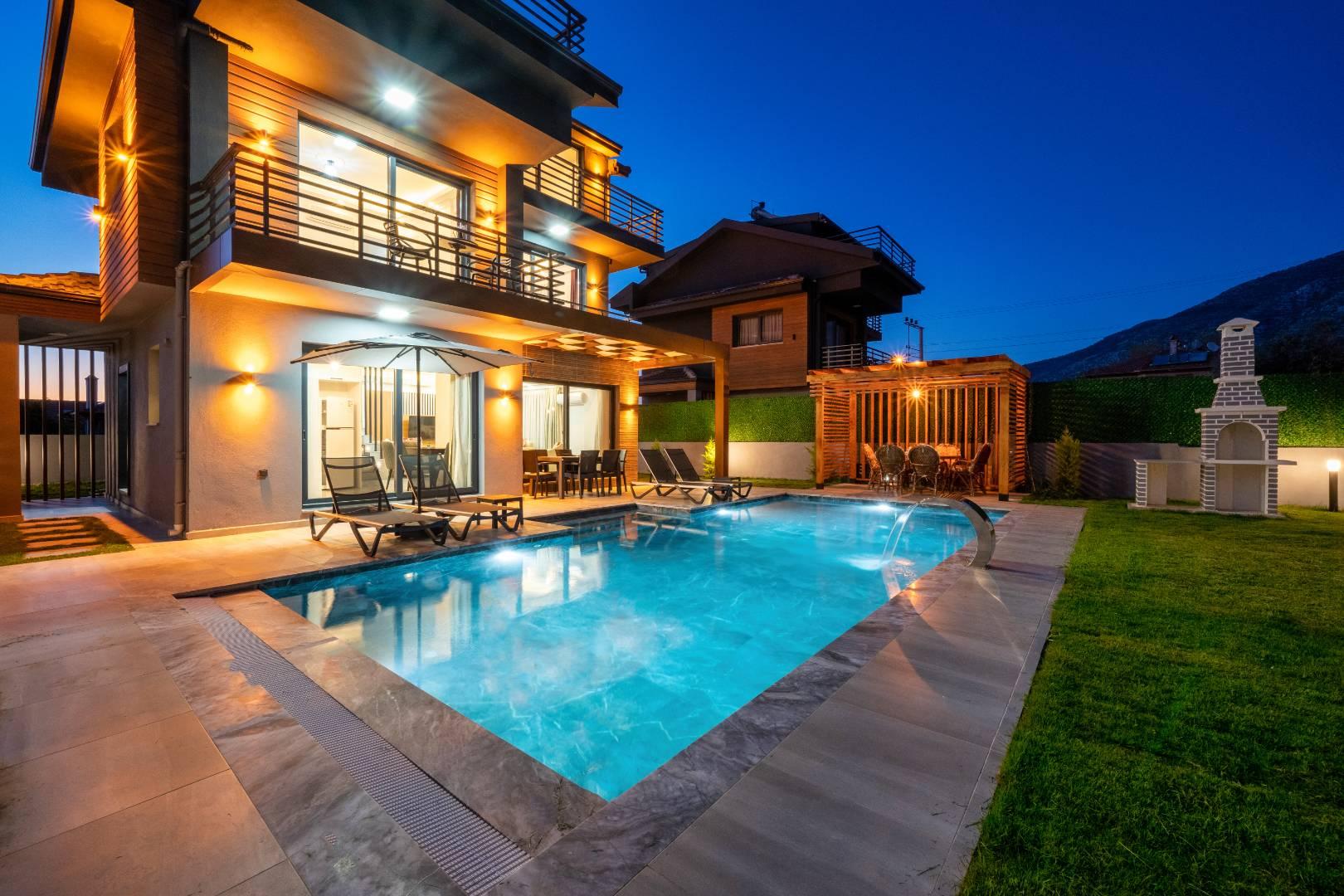 Ölüdeniz Ovacık'ta Merkeze Yakın, Özel Havuzlu, Muhteşem Villa-38585