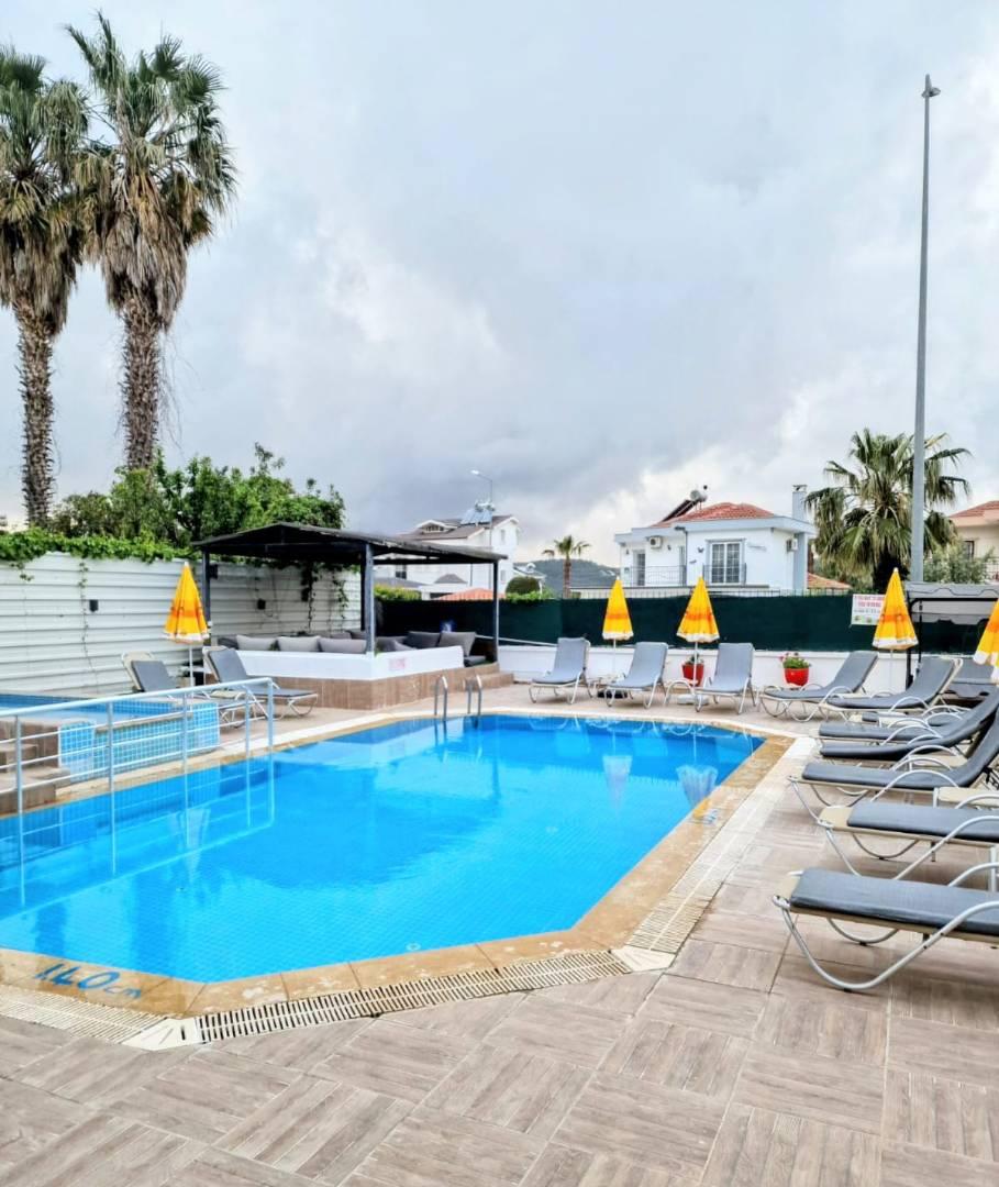 Fethiye Ölüdeniz'de Geniş Alanlara Sahip, Özel Havuzlu, Şık Villa-42877