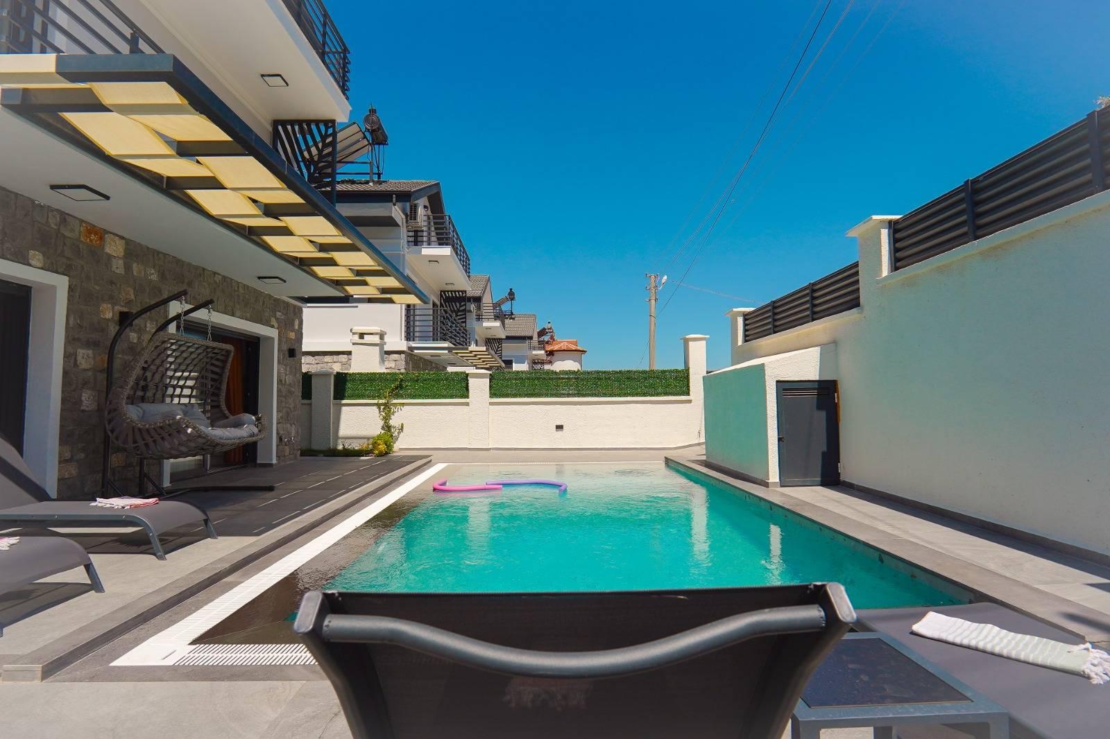 Fethiye Ölüdeniz'de Kalabalık Ailelere Uygun, Özel Havuzlu, 3+1 Villa-41631