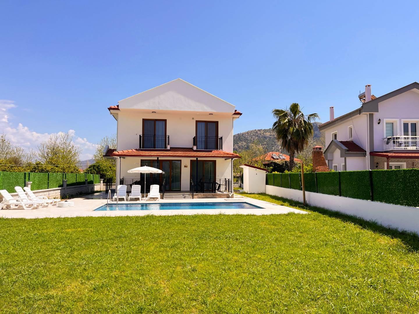 Ortaca Dalyan'da Kalabalık Ailelere Uygun, Özel Havuzlu, Ferah Villa-41293