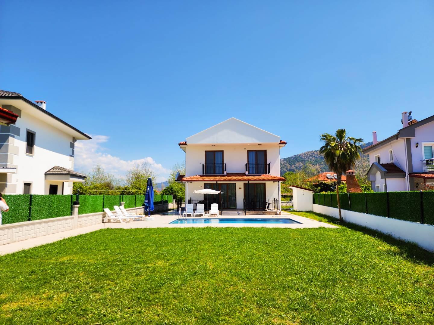 Ortaca Dalyan'da Kalabalık Ailelere Uygun, Özel Havuzlu, Ferah Villa-41293