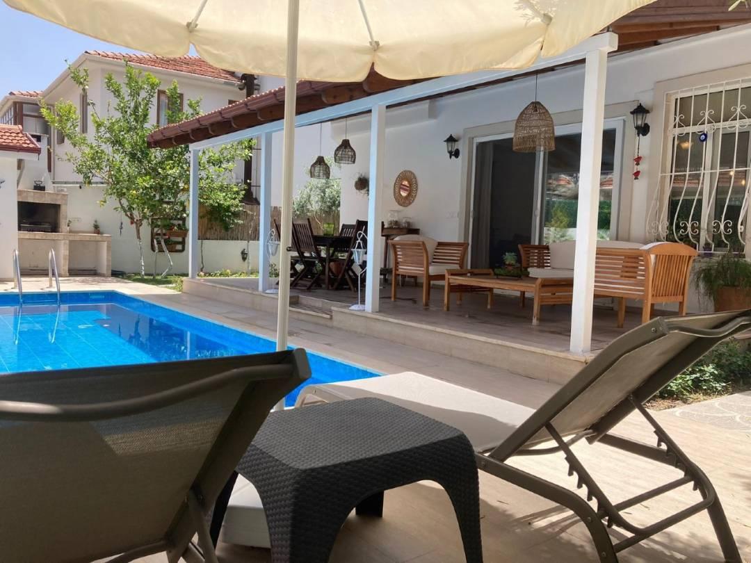 Ortaca Dalyan'da Yemyeşil Bahçeli, Özel Havuzlu, Konforlu Villa-43708