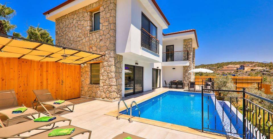 Kaş Gelemiş'te Geniş Bahçe İçerisinde, Özel Havuzlu, Konforlu Villa-40166