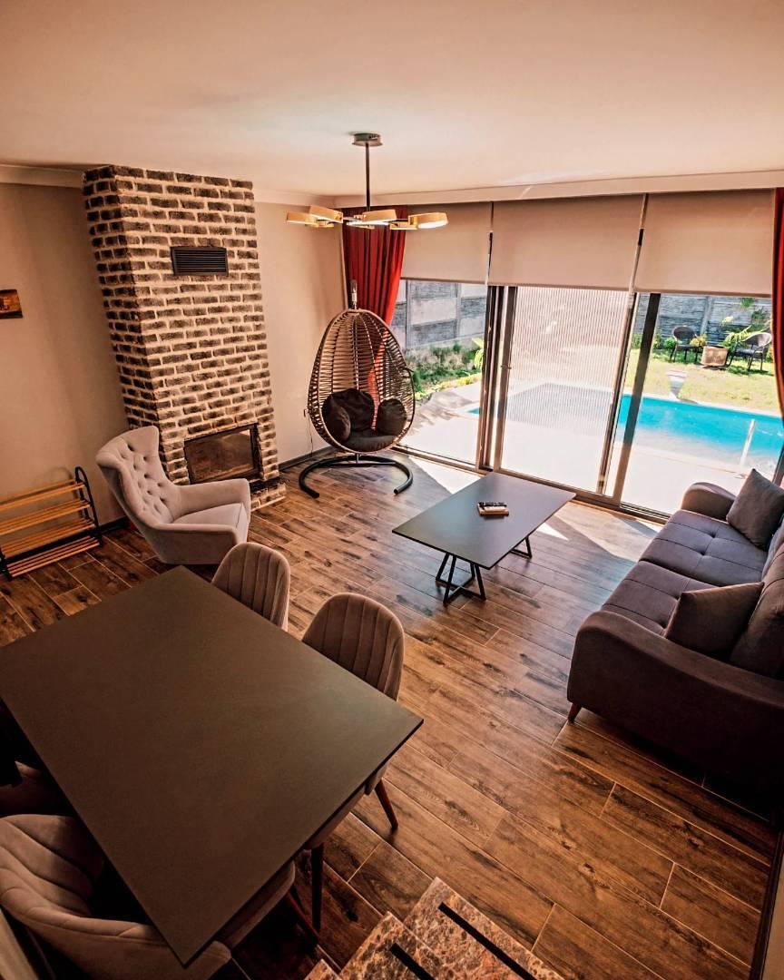 Sapanca Rüstempaşa'da Doğa İle İç İçe, Isıtmalı Havuzlu, Lüks Bungalov-40585