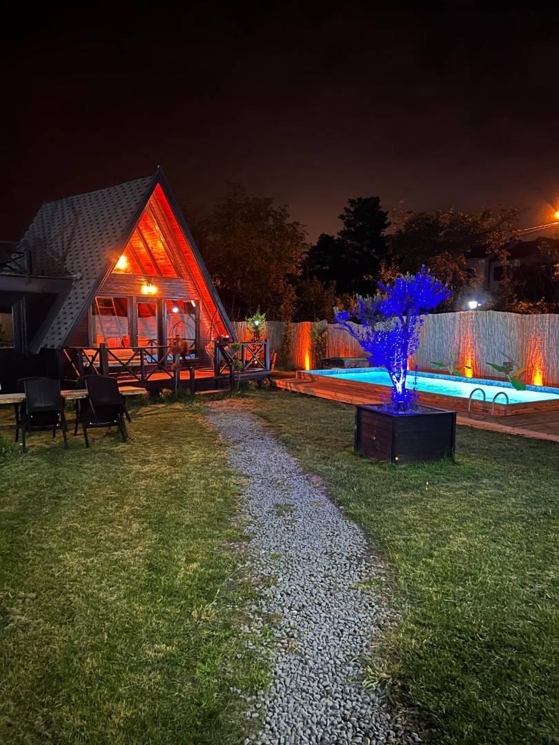 Sakarya Sapanca'da Balayı Çiftlerine Uygun, Salıncaklı, Şık Bungalov-36207