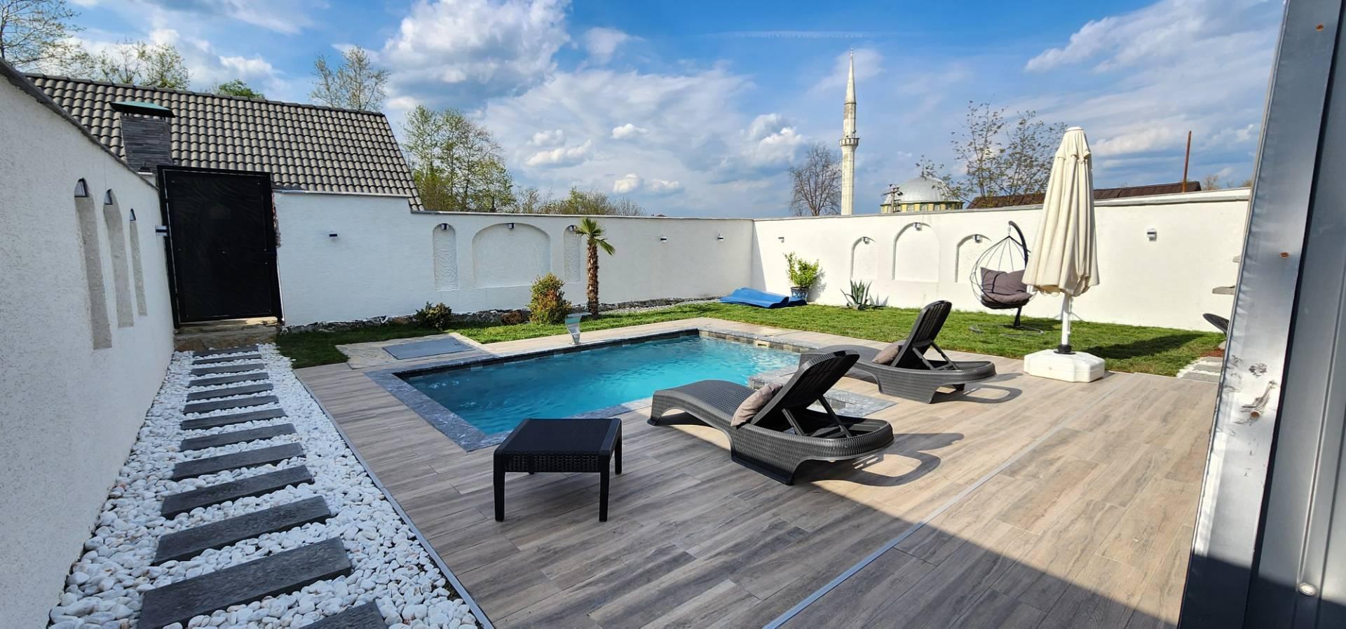 Sakarya Sapanca'da Enfes Doğada, Isıtmalı Havuzlu, Modern Bungalov-39565