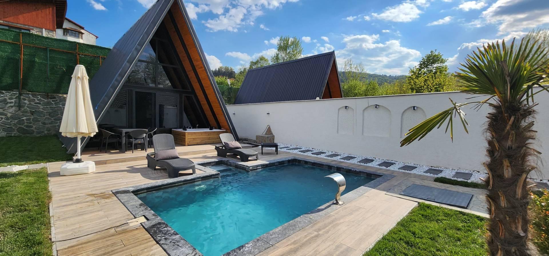 Sakarya Sapanca'da Enfes Doğada, Isıtmalı Havuzlu, Modern Bungalov-39565
