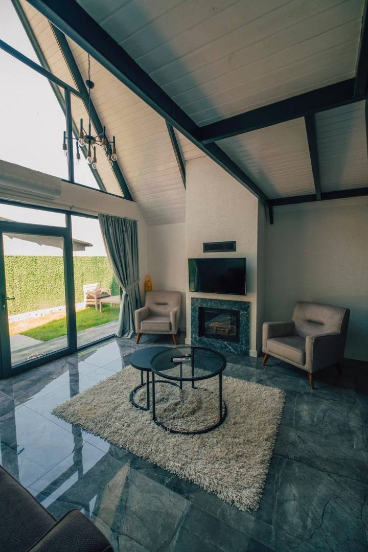 Sakarya Sapanca'da Eşsiz Doğada, Tesis İçerisinde, Kiralık Bungalov