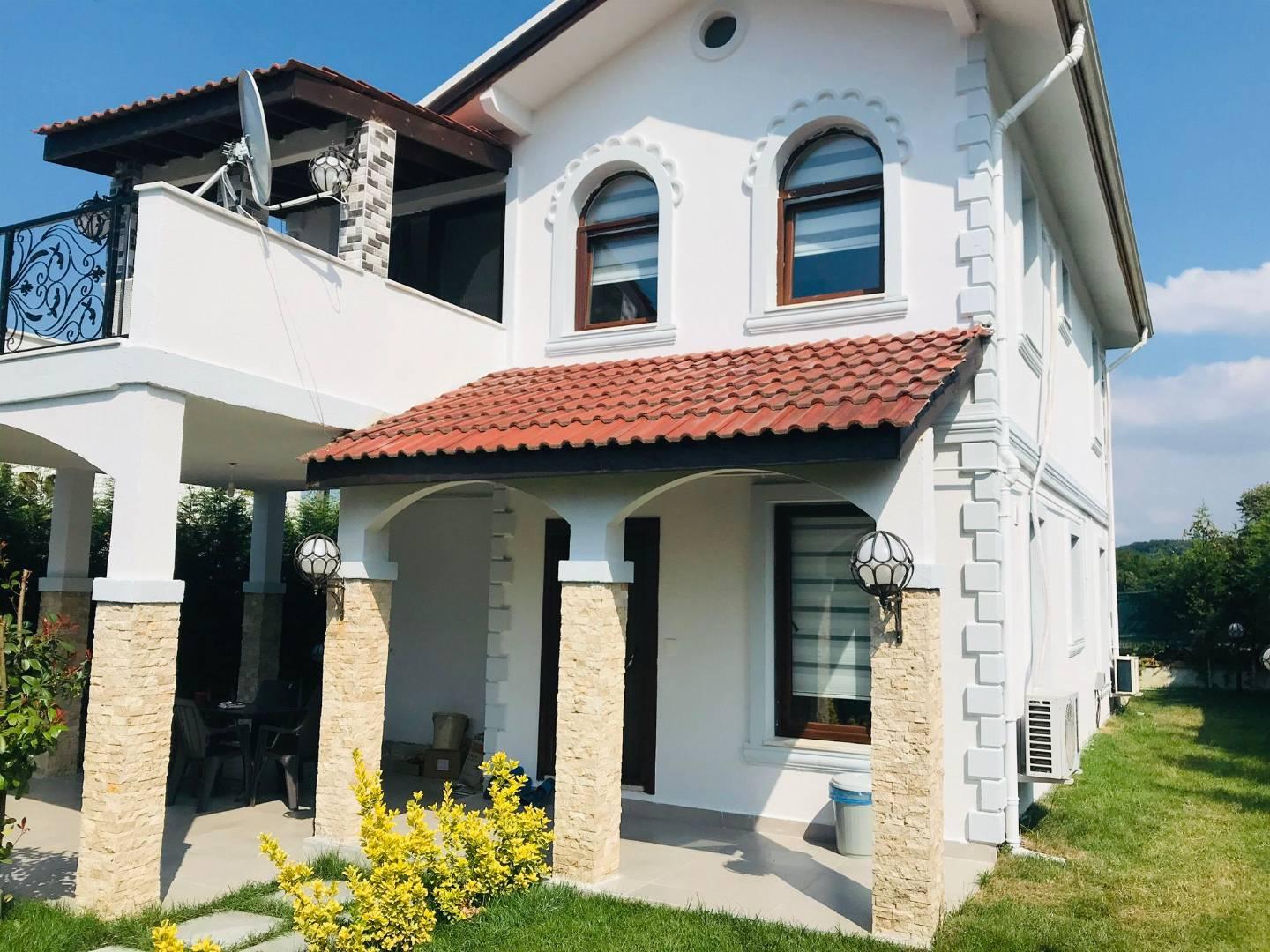 Sakarya Sapanca'da Göl Manzaralı, Isıtmalı ve Özel Havuzlu, Villa-26195