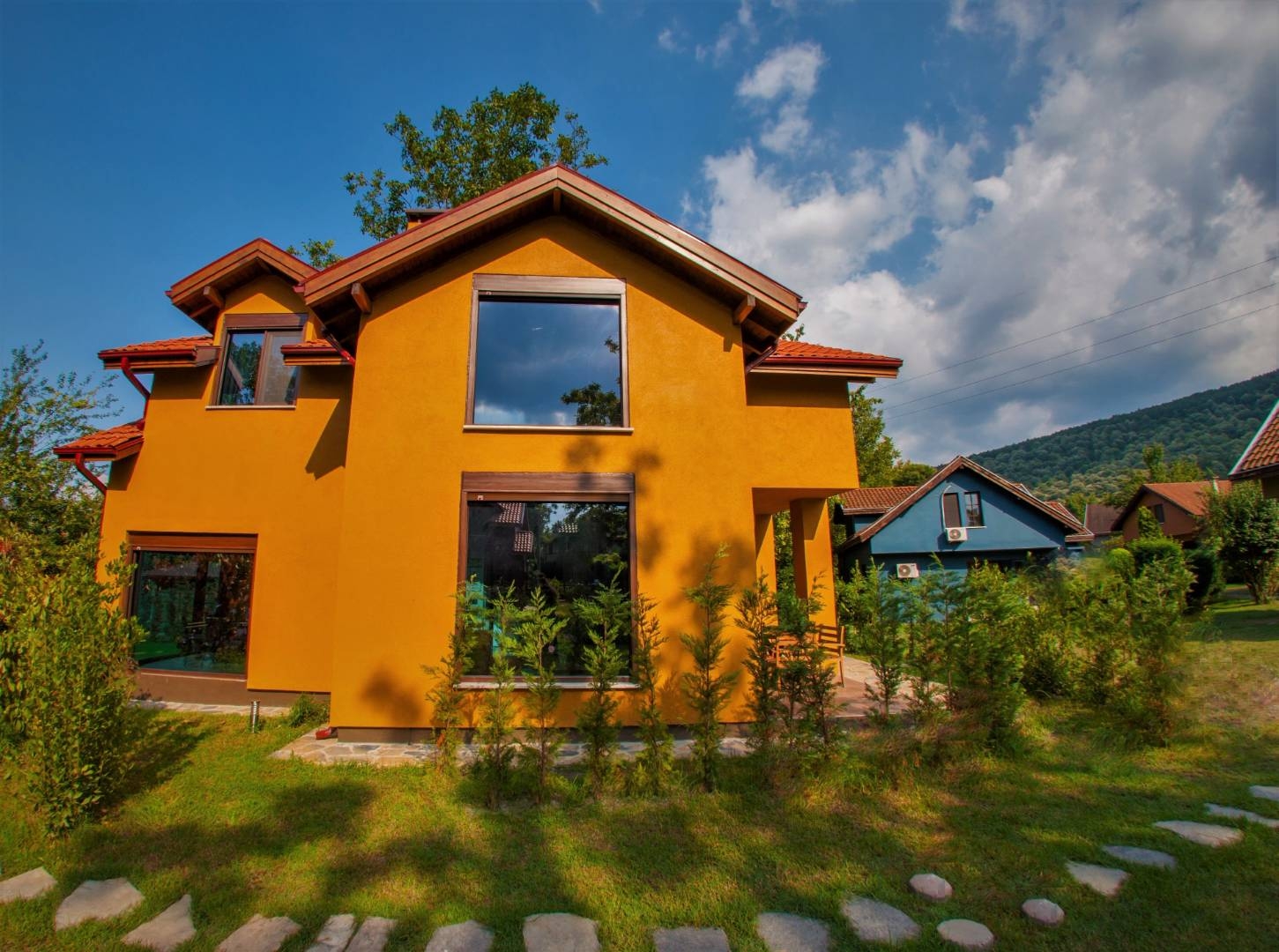 Sakarya Sapanca'da Huzur Dolu Doğada, Şömineli, 8 Kişilik, Lüks Villa