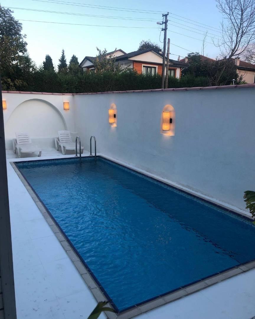 Sapanca Soğuksu'da Elverişli Konumda, Geniş Bahçeli, Kiralık Villa-16507