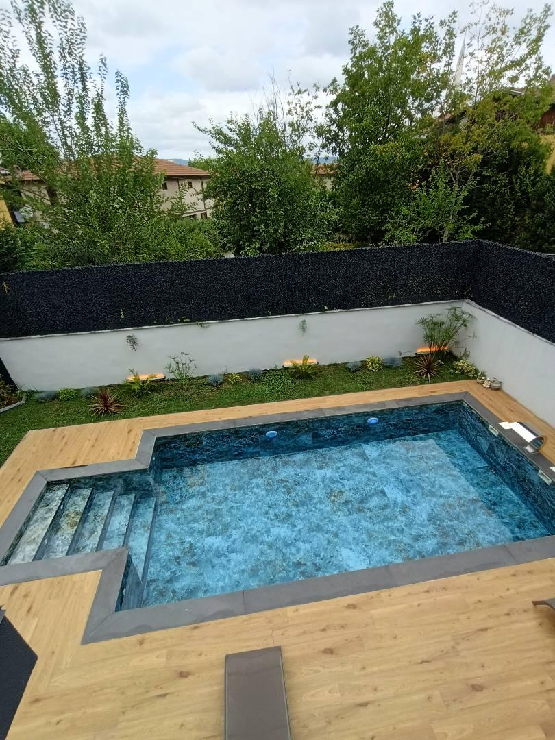 Sapanca Çayiçi'nde Modern Tasarımlı, Isıtmalı Özel Havuzlu, 4+1 Villa-41614