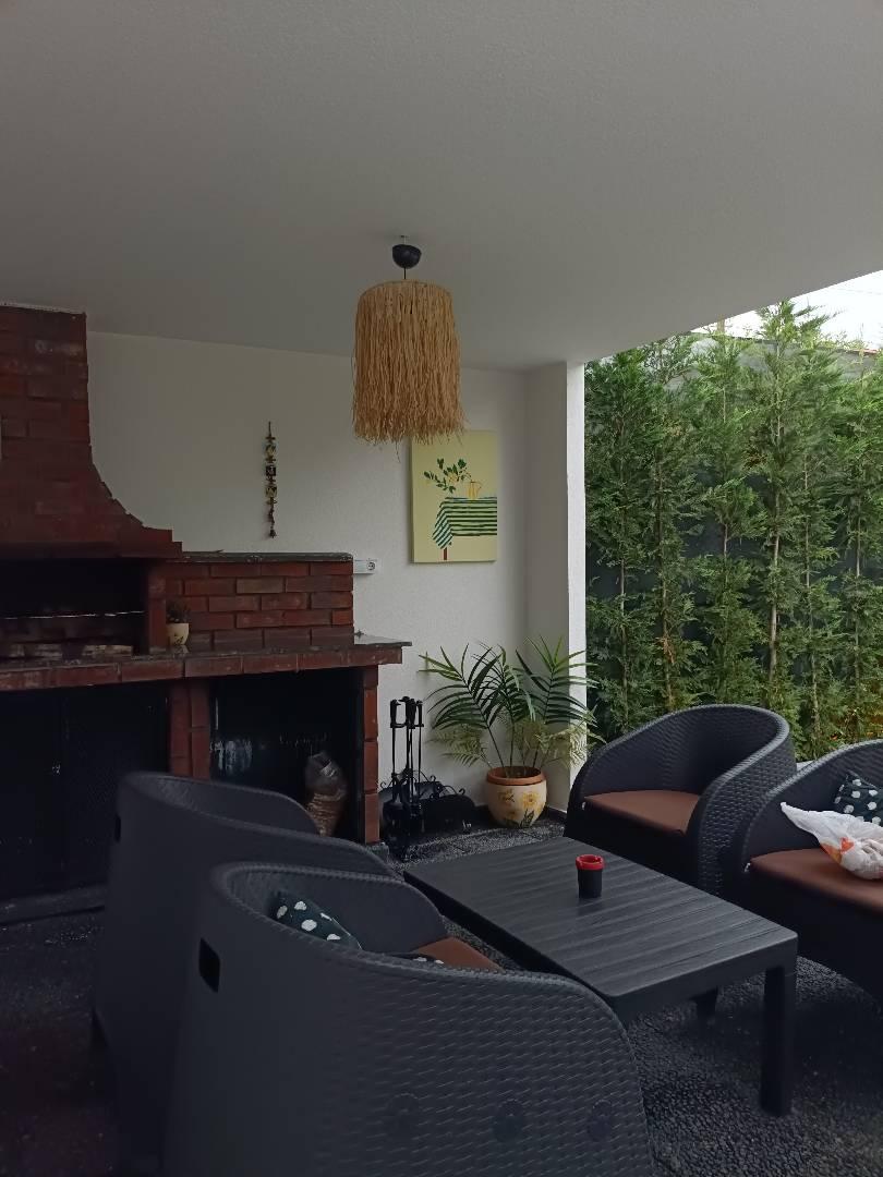 Sapanca Çayiçi'nde Modern Tasarımlı, Isıtmalı Özel Havuzlu, 4+1 Villa-41614