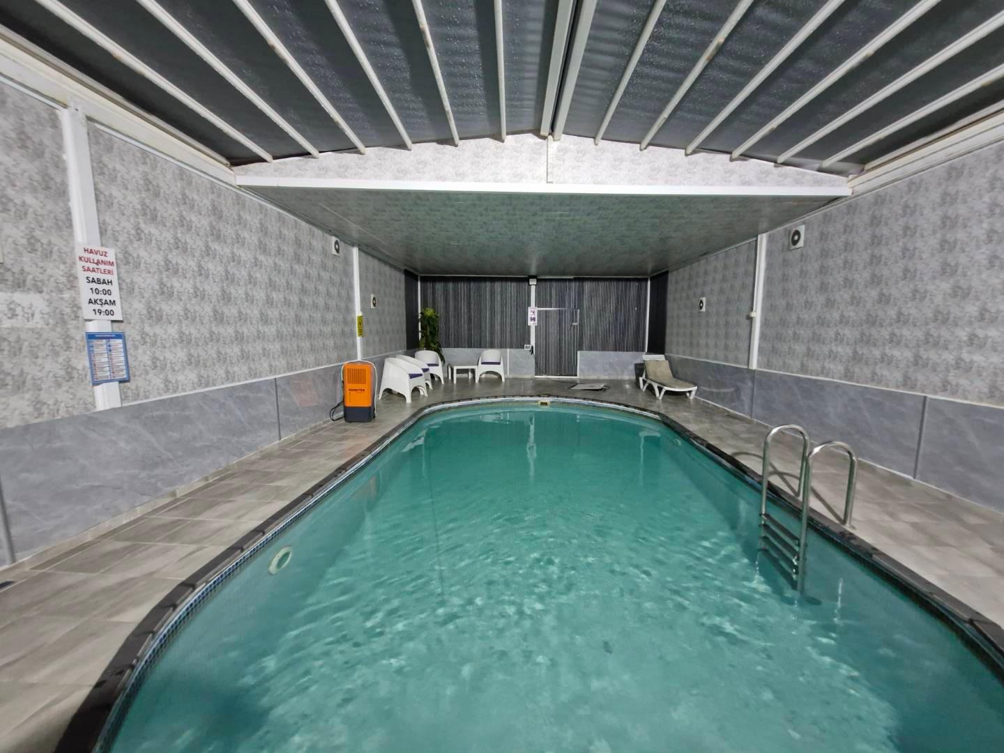 Sapanca Fevziye'de Kalabalık Ailelere Uygun, Kapalı Havuzlu, Şık Villa-37695