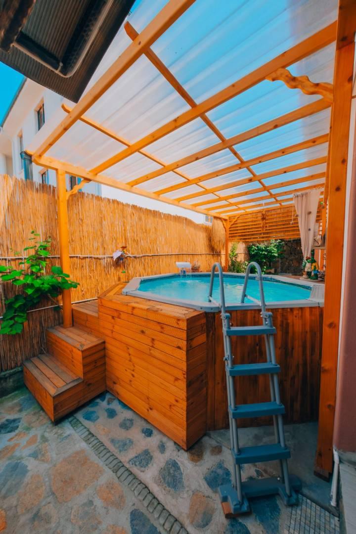 Sapanca Göl'de Otantik Tasarımlı, Isıtmalı Havuzlu, Jakuzili Villa-43571