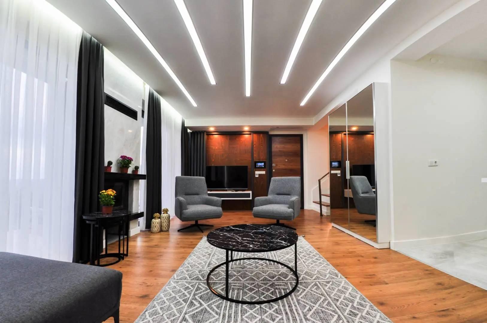 Sapanca Güldibi'nde Doğa İle İç İçe, Özel Havuzlu, Modern Villa-43308