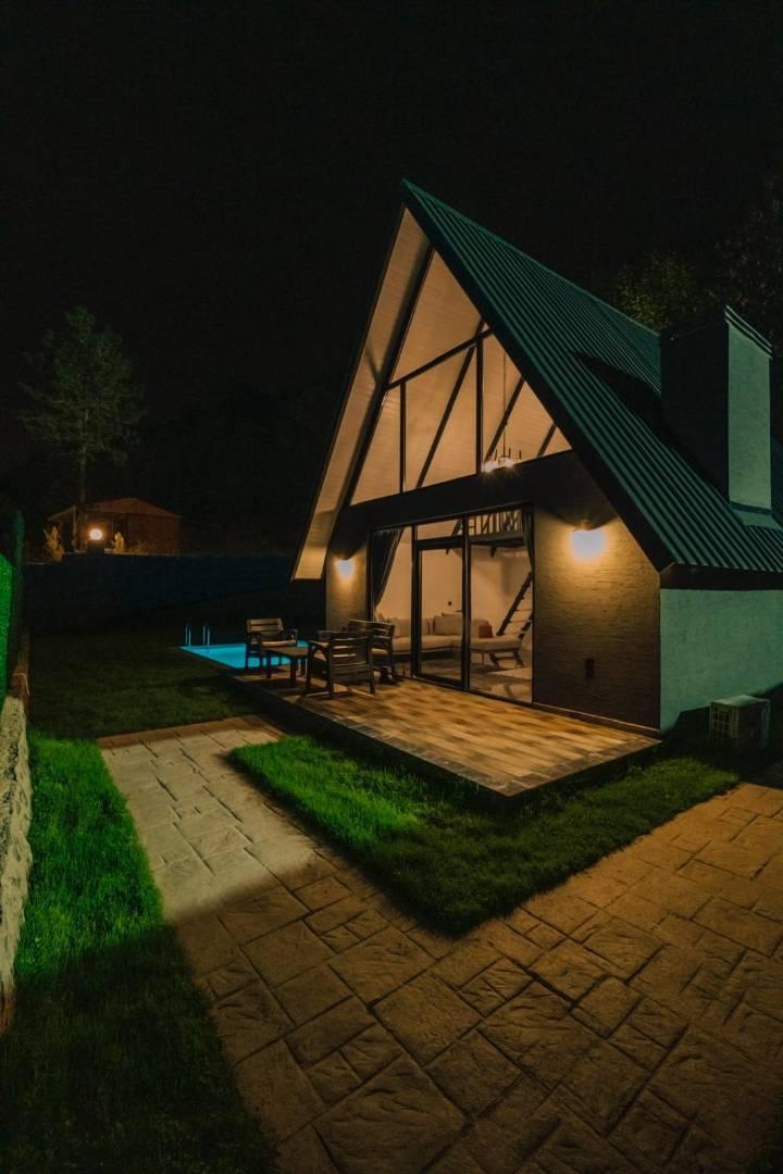 Sapanca Hacımercan'da Site İçerisinde, Özel Havuzlu, Lüks Bungalov-34635