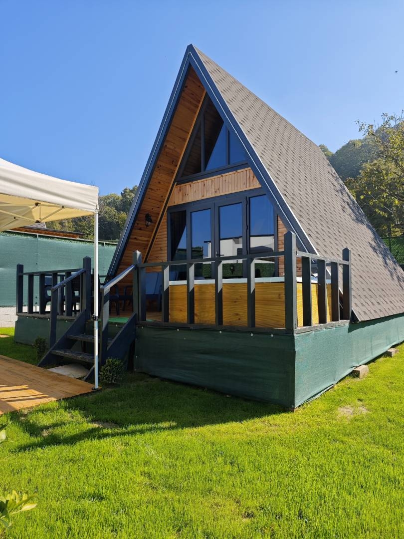 Sapanca Kırkpınar'da Doğa İçerisinde, Bahçeli, 2 Kişilik Bungalov